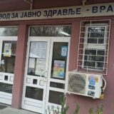 "Kada odemo kući, treba da kupimo hleb i uz hleb": Lekarima iz Zavoda za javno zdravlje u Vranju konačno uplaćene plate koje su kasnile 14