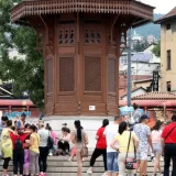 Na biračkom mestu u Sarajevu preminula starija žena 2