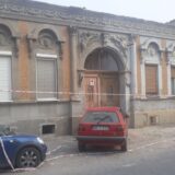 Bez krova jedna od najstarijih kuća: Počela obnova Almaškog kraja u Novom Sadu 10