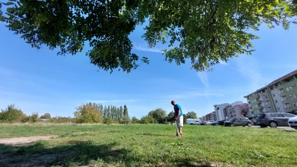 Novosađani žele da od grada otkupe javnu površinu za izgradnju parka: "Hoćemo da vratimo ono što nam pripada" 2 Novosađani žele da od grada otkupe javnu površinu za izgradnju parka: "Hoćemo da vratimo ono što nam pripada" 2