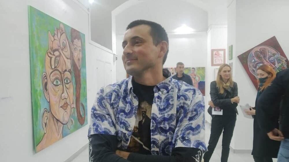 Koji slikar će svakodnevno slikati pred publikom na svojoj izložbi u Zrenjaninu 1