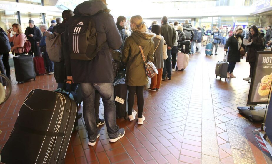 Zbog tehničkih problema zaustavljeni vozovi na severu Nemačke 1