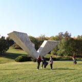 Pismo Ani Brnabić: Da li ste gledali film "Prozvan je V3"? 2