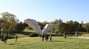 Pismo Ani Brnabić: Da li ste gledali film "Prozvan je V3"? 6