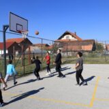 Renoviran teren za male sportove u naselju Višnjak u Kragujevcu 3