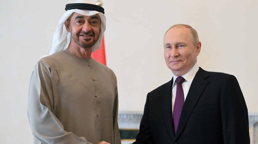Putin razgovarao s vođom Ujedinjenih Arapskih Emirata o nafti, odnosima, Ukrajini 1