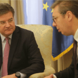 Vučić se sutra sastaje sa Miroslavom Lajčakom 3