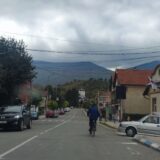 Uhapšeni Slavenko Drobnjak odbornik SPS-a u Beloj Palanci i njegova supruga, naplaćivali nepostojeći boravak izbeglica u svom hotelu 15