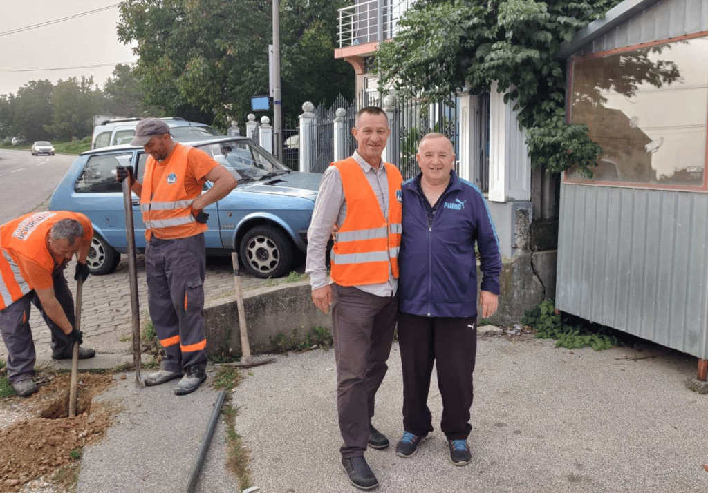 Nema više udesa u Beogradskoj ulici u Kragujevcu: Jabučarci se posle 20 godina izborili za ležeće policajce 3