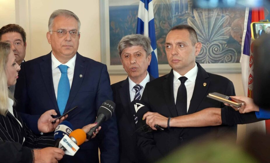 Vulin i grčki ministar potpisali sporazum o zajedničkim patrolama policije 1