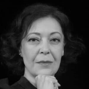 “Žene više neće da ćute i trpe. One dižu svoj glas protiv svake vrste nasilja”: Biljana Keskenović, glumica iz Sombora u poseti Vranju 3 “Žene više neće da ćute i trpe. One dižu svoj glas protiv svake vrste nasilja”: Biljana Keskenović, glumica iz Sombora u poseti Vranju 3