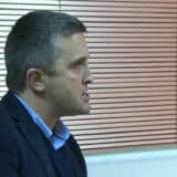 Vlast odbranila urednika Informera: Odbor za informisanje nije dozvolio raspravu o spornom intervjuu tabloida 2