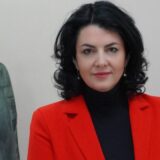 Gradonačelnica Niša se odrekla solidarne pomoći od 40.000 dinara namenjene funkcionerima da prevaziđu "energetsku krizu” 14