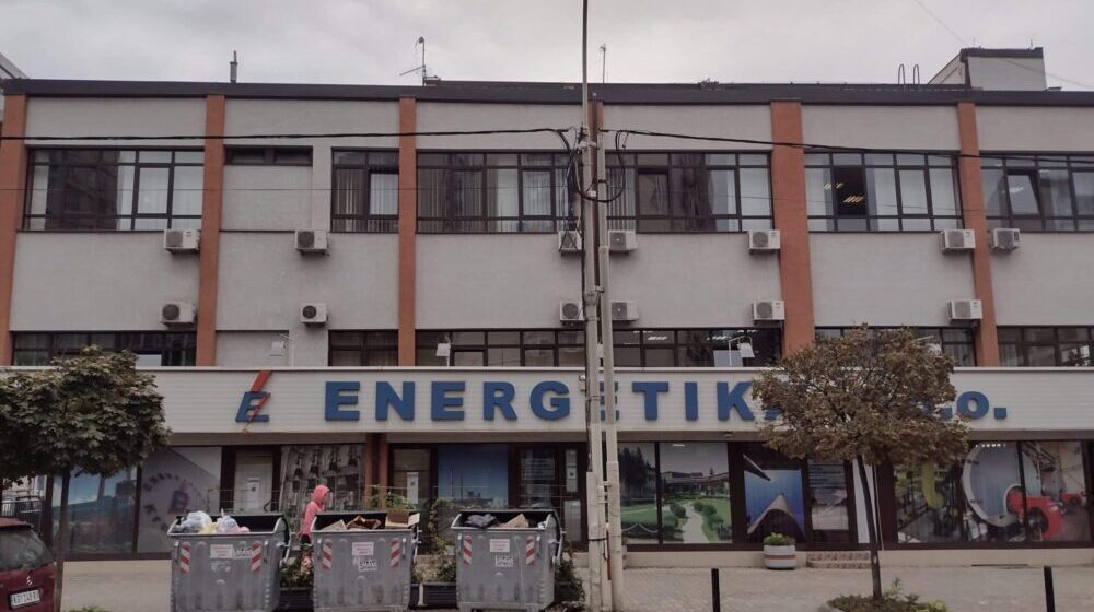 Kragujevac: Radijatori od jutros topli, a da li će takvi ostati i u večernjim satima zavisiće od spoljne temperature 1