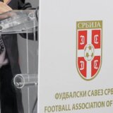 SNS "preuzima" Fudbalski savez Srbije: Ime budućeg prvog čoveka srpske kuće fudbala zavisiće od politike 6