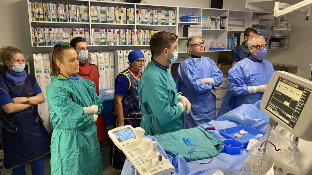 Kragujevački lekari radio talasima snižavaju krvni pritisak 1