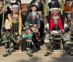 Zašto je gradonačelnik Šapca obukao samurajski kostim 2