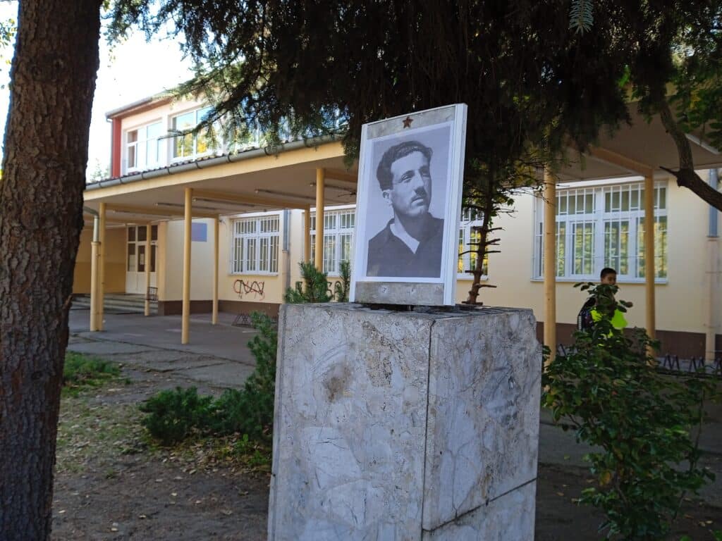 Subotica: Predat zahtev za izradu nove biste Jovana Mikića 3