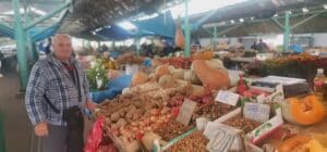 Reporterka Danasa na šabačkoj pijaci posle trovanja građana pečurkama: Gljiva ni za lek, a svi imaju naknadnu pamet 2