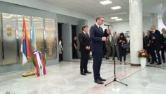vučić gašić "Vučić i Gašić su prolazni, služba je večna": Kako je izgledala proslava 123 godišnjice kontinuiteta BIA? 15