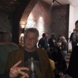 Šta je u neočekivanoj poseti vranjskom pozorištu želeo da vidi i sa kim da razgovara diplomata iz Velike Britanije 5