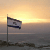Izrael optužio Iran za napad dronom na naftni tanker kod obale Omana 3