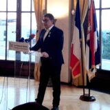 Jugoslavu Panteliću ambasador Francuske u Srbiji, Pjer Košar, svečano uručio Orden književnosti i umetnosti u rangu viteza 4