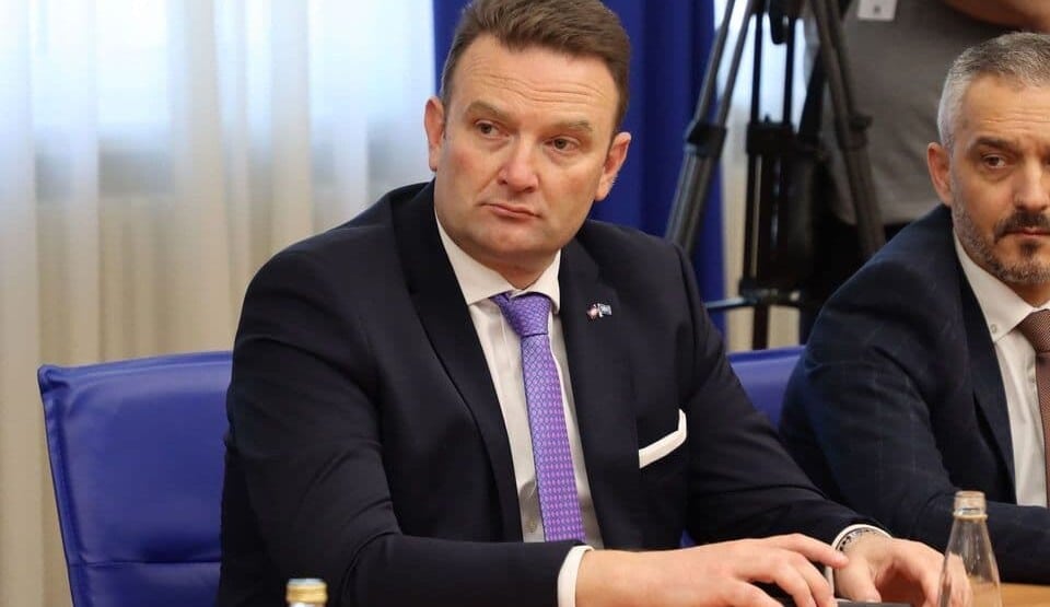 "Nije smeo to da mi saopšti u oči, Crna Gora počela da skreće s puta": Savo Kentera, šef ANB-a, o svojoj smeni koju je inicirao Abazović 1