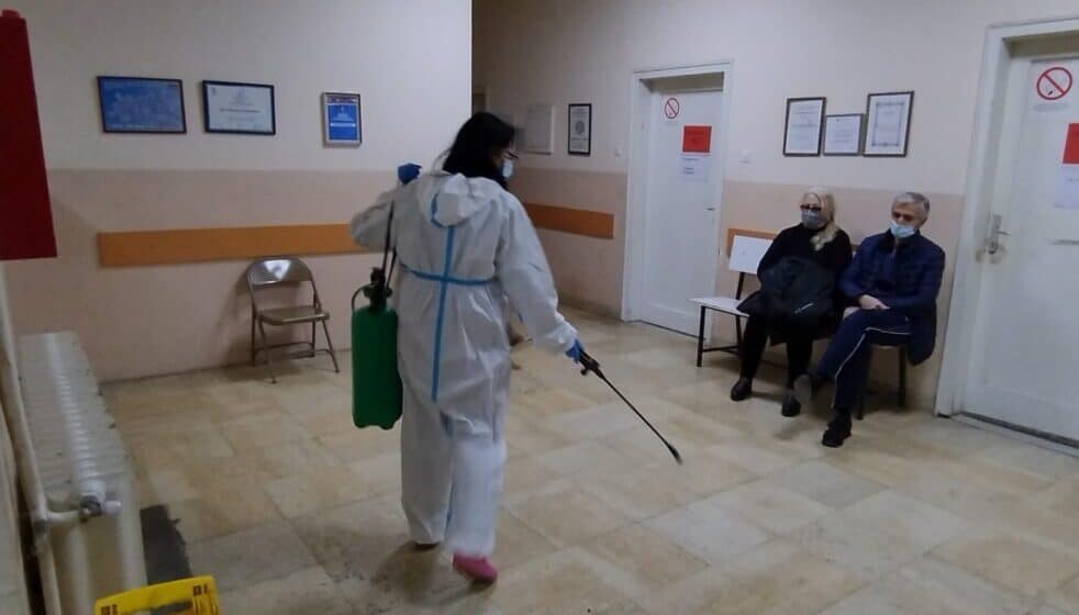 Kovid ambulanta u Kragujevcu skratila radno vreme: Svi koji imaju simptome infekcije neće moći da se testiraju kao dosad 1