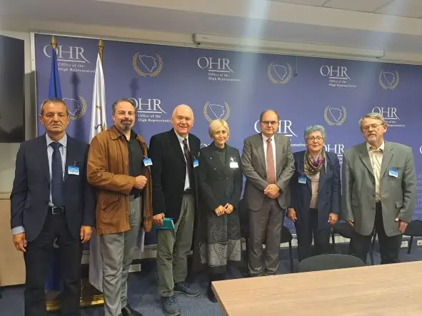 "Nema više mogućnosti da Federacija BiH bude talac bilo koje političke stranke ili izabranog zvaničnika": Šmit sa predstavnicima "Krug 99" 1