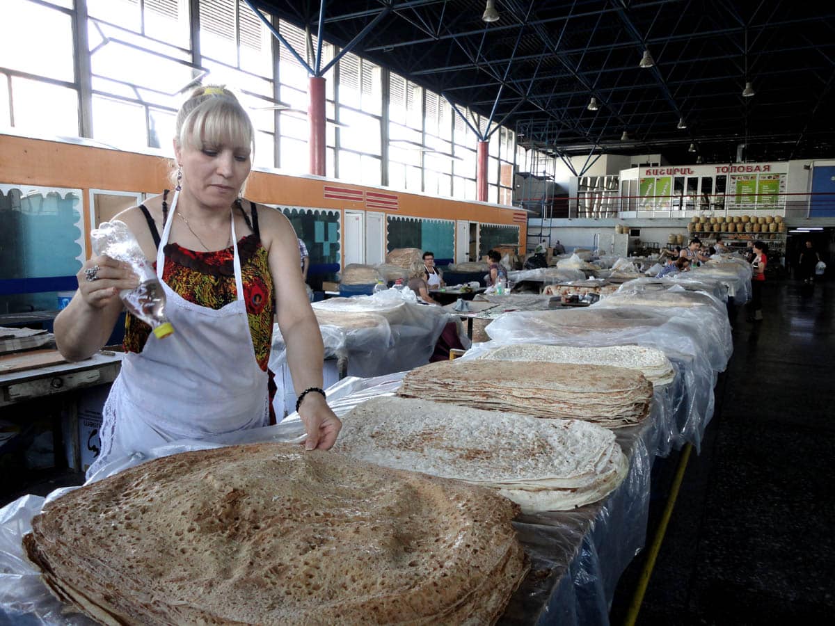 "Nadajmo se da Rusi neće pobediti u Ukrajini i da će Zelenski uništiti ove ušljive izdajnike": Reporter Danasa u Jermeniji među Rusima pobeglim od rata 4 "Nadajmo se da Rusi neće pobediti u Ukrajini i da će Zelenski uništiti ove ušljive izdajnike": Reporter Danasa u Jermeniji među Rusima pobeglim od rata 4