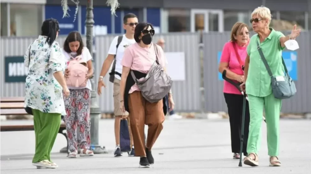 Još 2.230 obolelih od virusa korona, 29 osoba priključeno na respirator 1