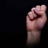 "Žena je rodila sve nas, žena će roditi revoluciju": U gradovima širom BiH protesti protiv femicida (VIDEO) 13