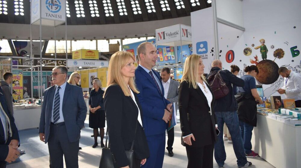 Otvoren Školski dan na Sajmu knjiga 1