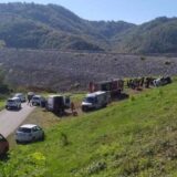 Nesreća kod Valjeva: Mini bus upao u provaliju, jedna osoba poginula, 16 povređeno 3