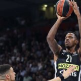 Željko Obradović u problemu pred gostovanje Dejanu Radonjiću: Džejms Nanali se ne oseća dobro 13