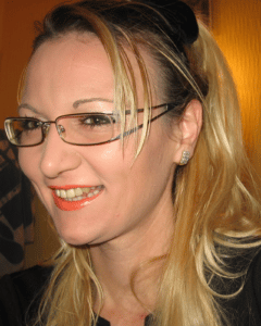 Biljana iz Smederevske Palanke tvrdi da joj predsednik opštine preti otkazom zbog ubijenih pasa i protesta 4 Biljana iz Smederevske Palanke tvrdi da joj predsednik opštine preti otkazom zbog ubijenih pasa i protesta 4