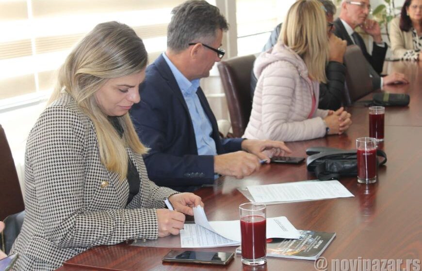 U naredne tri godine za prosvetare 11 akreditovanih seminara 1