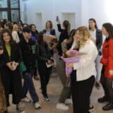 Izložba „Život u mehuru” otvorena u kragujevačkom SKC-u 3