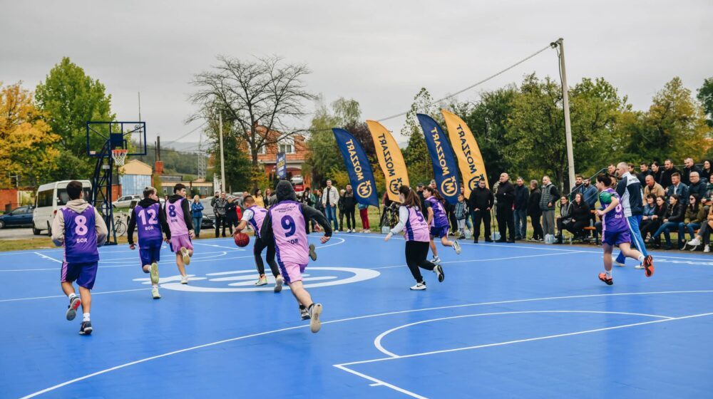 Žagubica dobila novi teren od Mozzarta i Filipa: Košarka će se igrati i u Istočnoj Srbiji 1