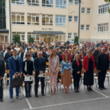 Učenici OŠ "Jovan Jovanović Zmaj" u Vranju od danas ponovo u svojoj školi 9