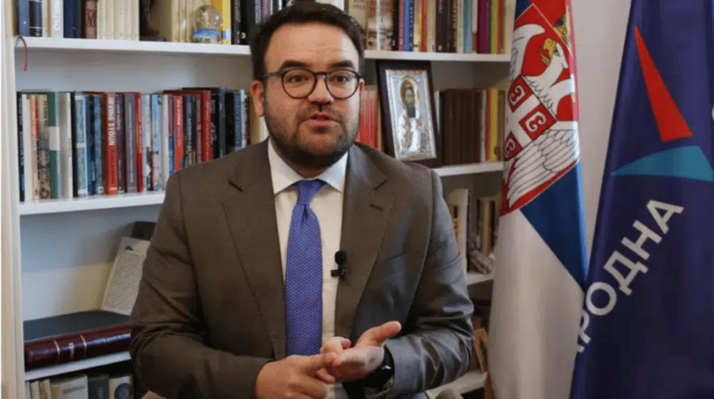 Stefan Jovanović: Vučić treba da raspiše referendum ili izbore, a ne da osniva pokret 1