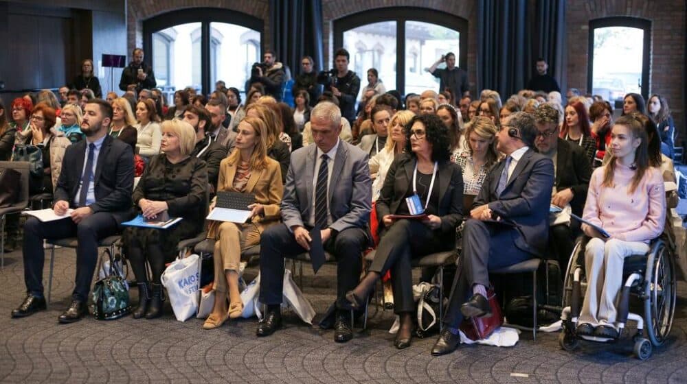 Čak 17 odsto dece i mladih u Srbiji primetilo je pogoršanje mentalnog zdravlja tokom pandemije 1