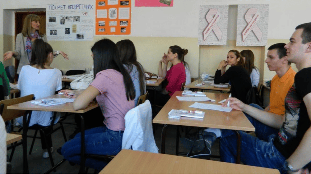 Najnoviji podaci: Koliko đaka pohađa srednje stručne škole, a koliko ih je u gimnazijama? 1