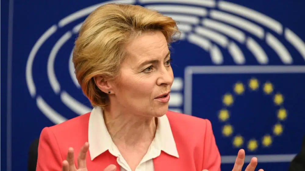 Let Ursule fon der Lajen za Sarajevo pomeren zbog magle 1