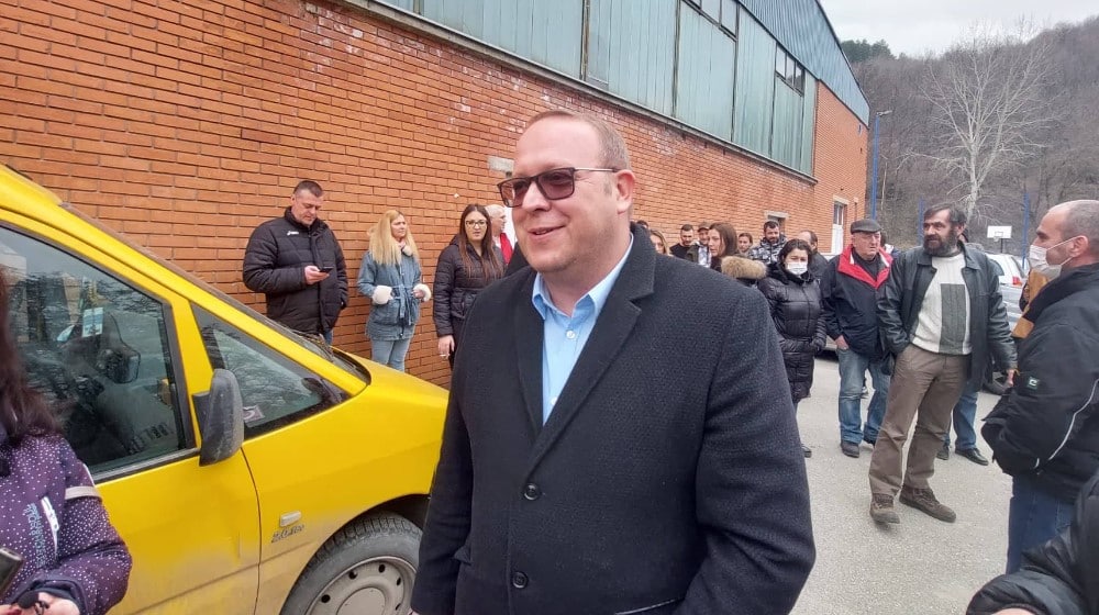 Umesto odgovora, gradonačelnik Bora etiketirao novinare lokalnog portala 2