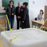 Ambasador SAD u BiH Majkl Marfi posetio nekoliko biračkih mesta 4