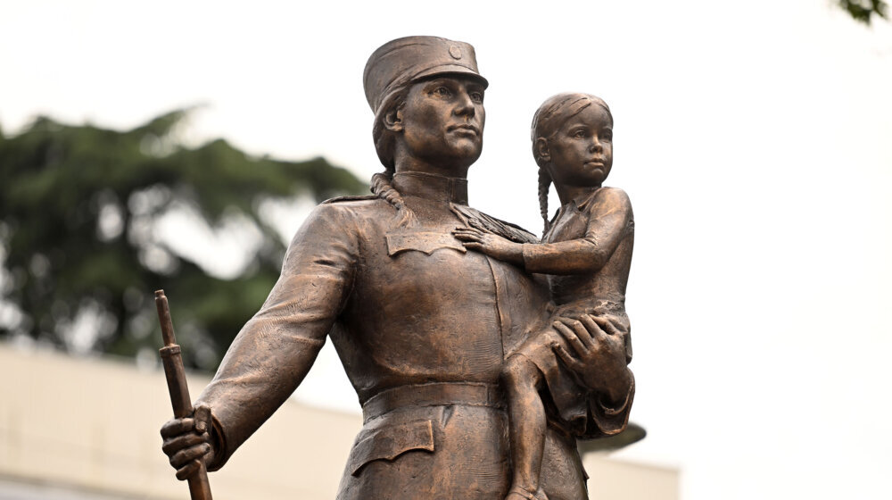 Ko je bila Milunka Savić, srpska Jovanka Orleanka i najvoljenija ratnica, koja je dobila spomenik u Beogradu? 1