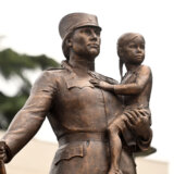 Ko je bila Milunka Savić, srpska Jovanka Orleanka i najvoljenija ratnica, koja je dobila spomenik u Beogradu? 3