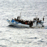 UN pozvale na spasavanje 185 migranata sa broda u Indijskom okeanu 4